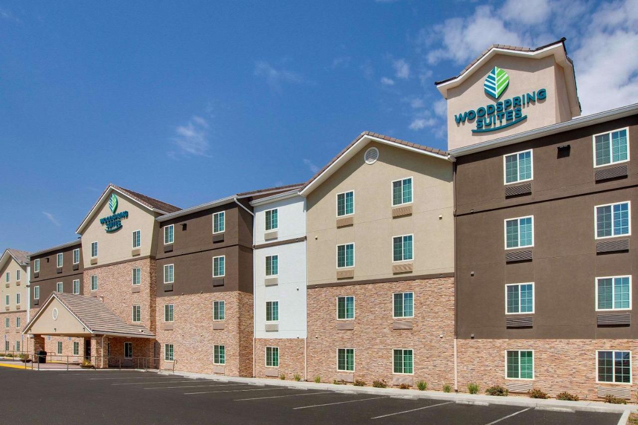 Woodspring Suites Bakersfield East エクステリア 写真