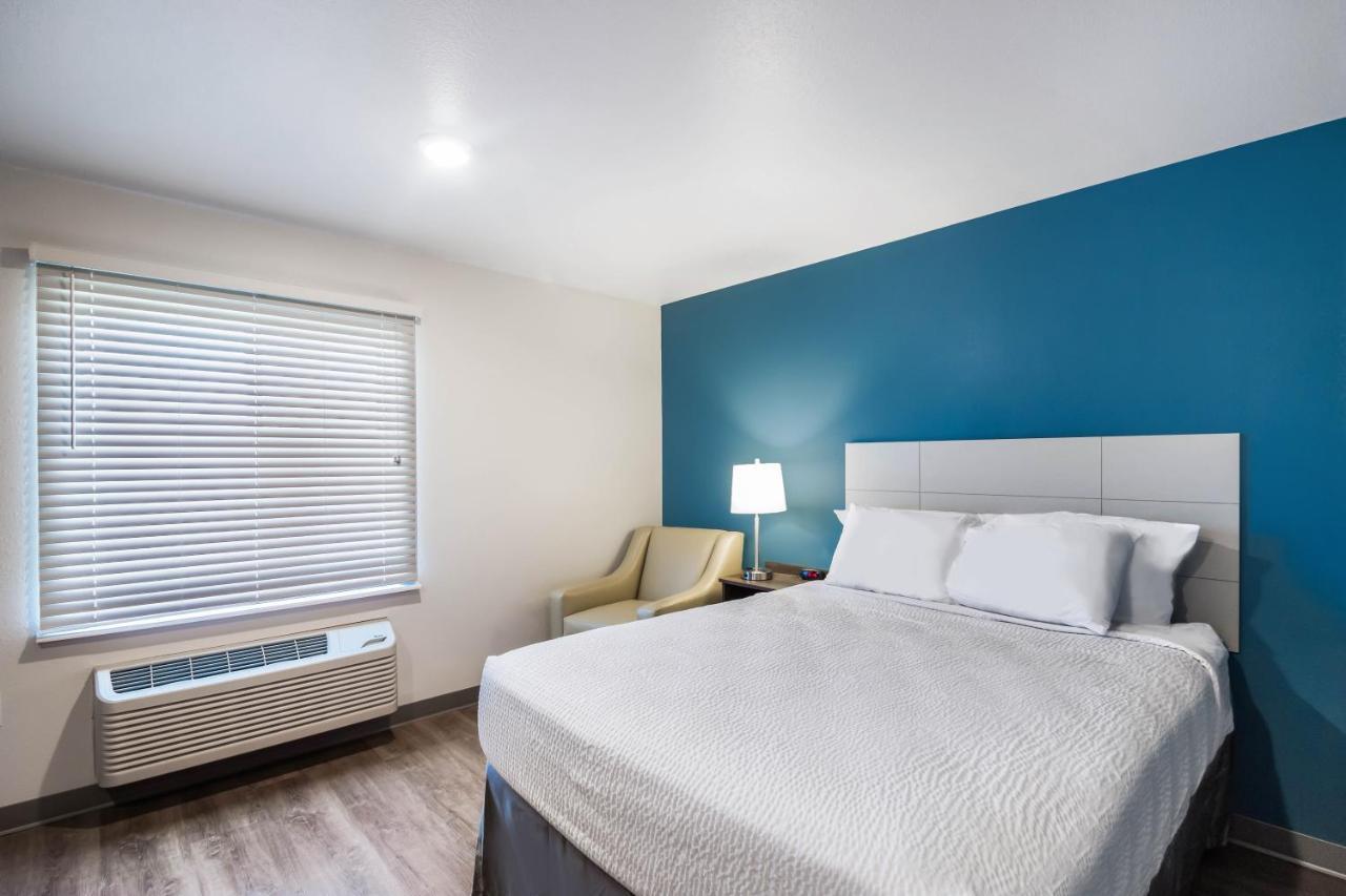 Woodspring Suites Bakersfield East エクステリア 写真