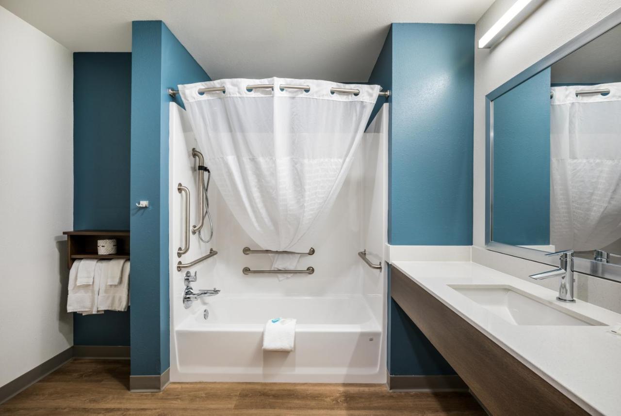 Woodspring Suites Bakersfield East エクステリア 写真